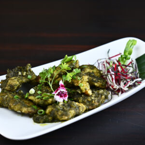 Fish in Chinese Parsley (Kolkata Bhetki-4 Pcs)